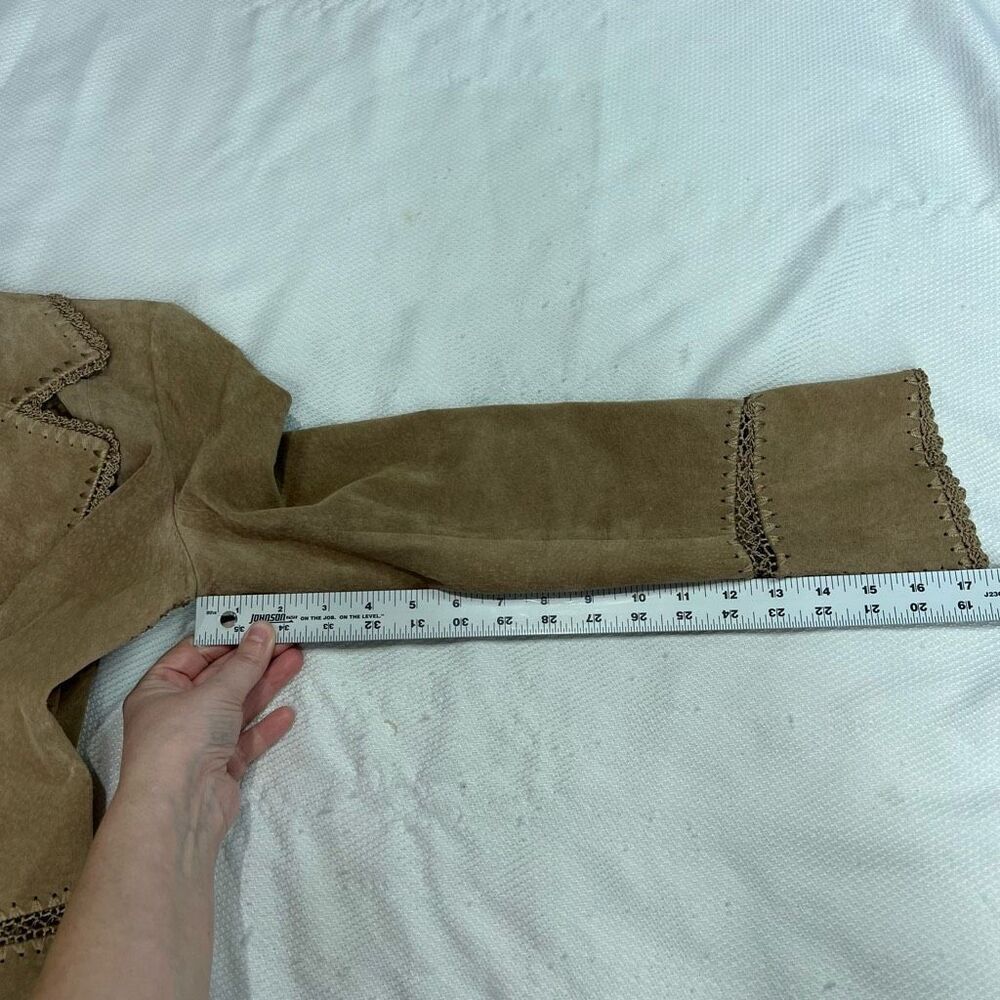 Kenneth Cole Leather Tan Suede‎ Crochet Trim Boho Hippie Jacket 6P Women’s - Picture 7 of 8